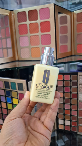 خرید درماتیکالی کلینیک