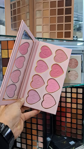 خریدآنلاین رژگونه پی لوییز