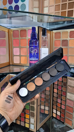 پالت آکوا ماسکات