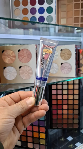 کرمپودرایزادورا