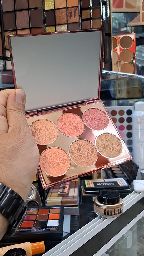 خریدآنلاین پالت رژگونه فیوچرمیکاپ