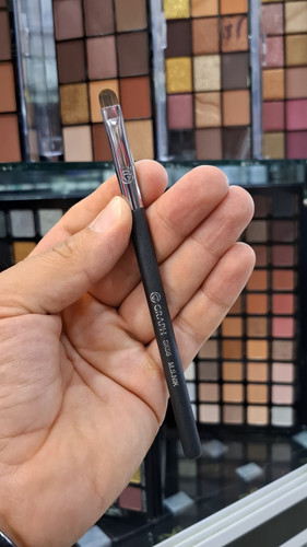 براش رژلب گراف