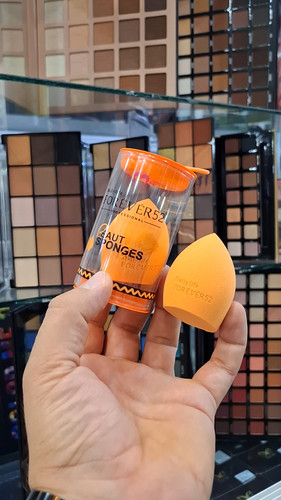 بیوتی بلندرفوراور۵۲